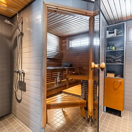 In Lapland - Rytilammenmaeki Ruka *